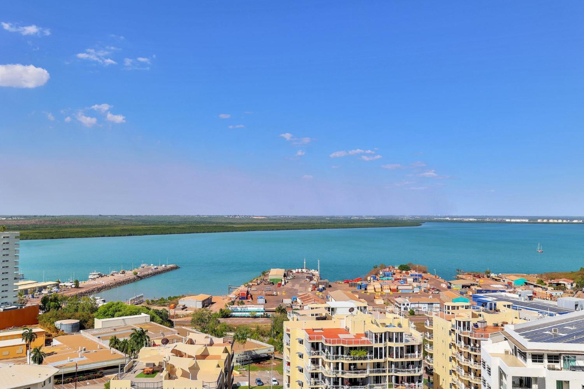 Darwin City - The Oaks With Harbour Views Apartment Exterior photo